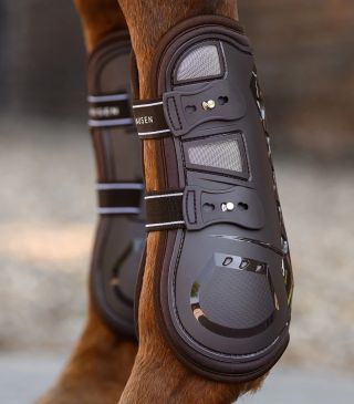 8️⃣ deň adventného kalendára Dnes si posvietime na ochranu šliach pre jazdcov, ktorí od gamaší chcú presnú prácu, tlmenie...